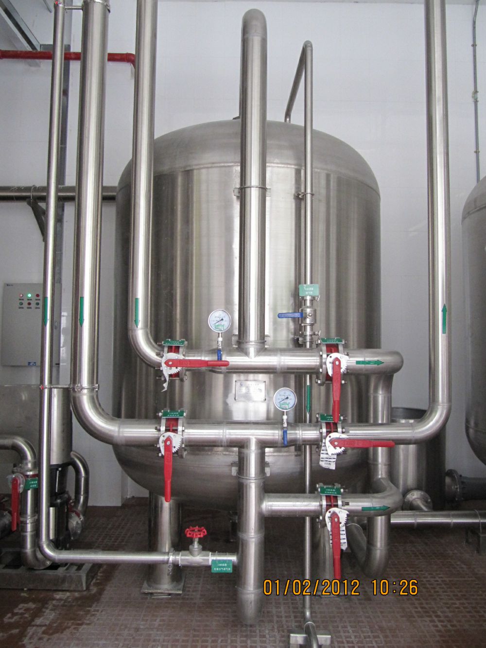 飲料(liao)廠(chang)20m3ph純水係統(tong)
