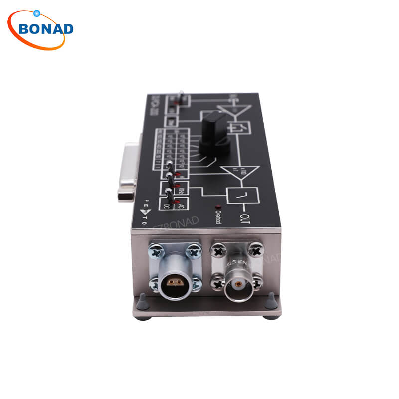 DLPCA-200可變增益(yi)電流放大(da)器(qi)